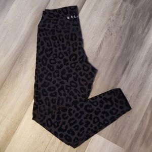 Balance athletica flocked panther leggings